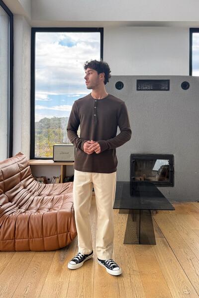 Flaw Wear Snap Fastener Oversized Long Sleeve T-Shirt