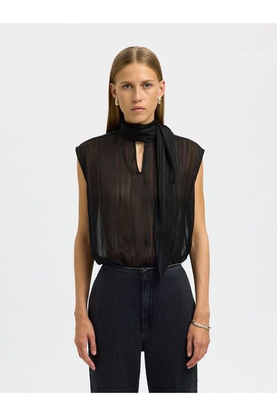 SELECTED Top High Neck