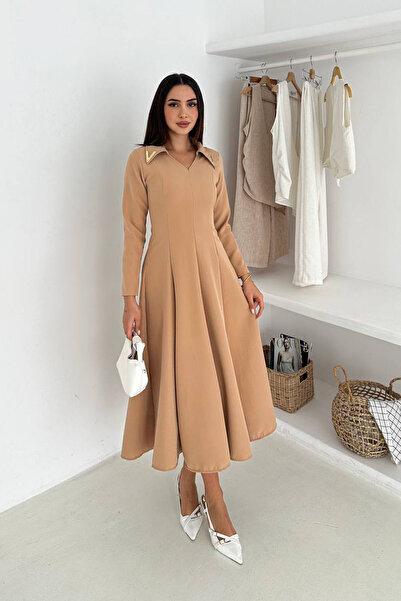 Neşeli Butik γυναικείο φόρεμα με χρυσό λαιμόκοψη με λεπτομέρειες με μακρύ μανίκι NBK4360