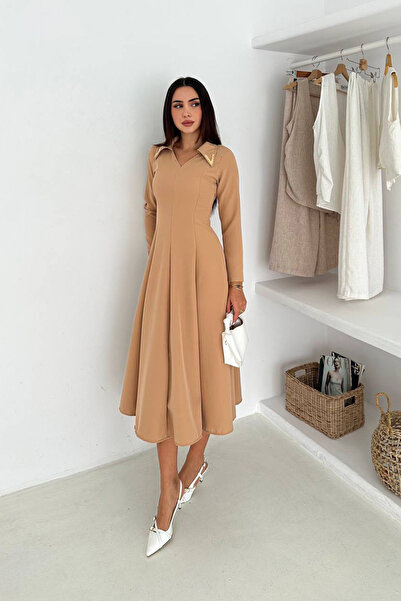 Neşeli Butik γυναικείο φόρεμα με χρυσό λαιμόκοψη με λεπτομέρειες με μακρύ μανίκι NBK4360