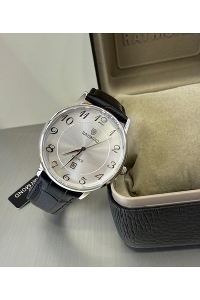 Raymond Classic Wristwatch with Numerals