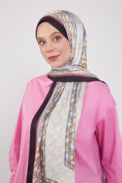 Levidor شال ذو نمط حلقي مخطط باللون الأسود