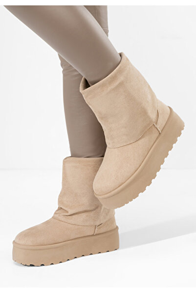 B T Shoes Janesia beige platform ogg boots