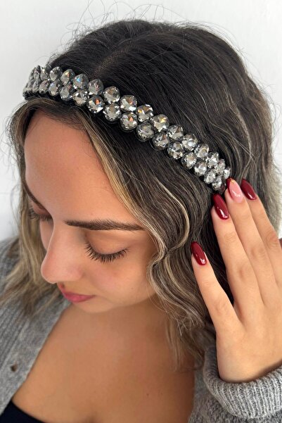 TAKIŞTIR Gray Color Stone Detailed Crown