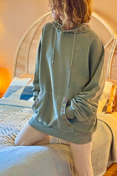Güneşkızı Khaki Hooded Kangaroo Pocket Ethnic Detailing Two-Thread Loose Sweatshirt 80 55
