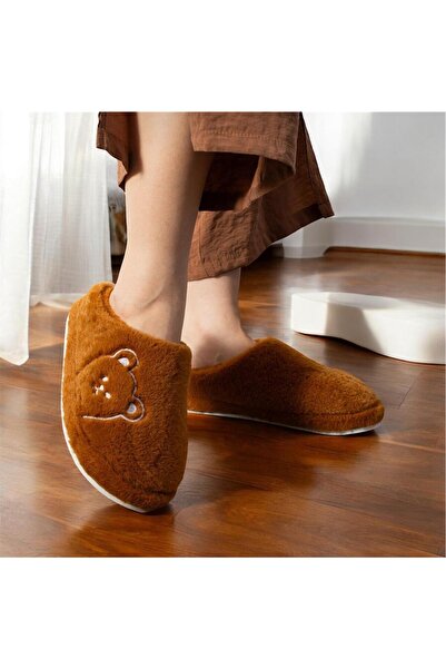 Lion AYICIK DESENLİ NAKIŞLI ÜNİSEX KIŞLIK EV TERLİK