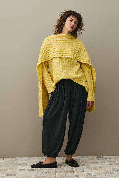 Fahhar Hair Braid Scarf Sweater Yellow