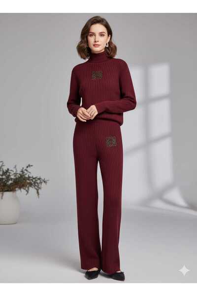 Cemre Life طقم تريكو منقوش باللون العنابي