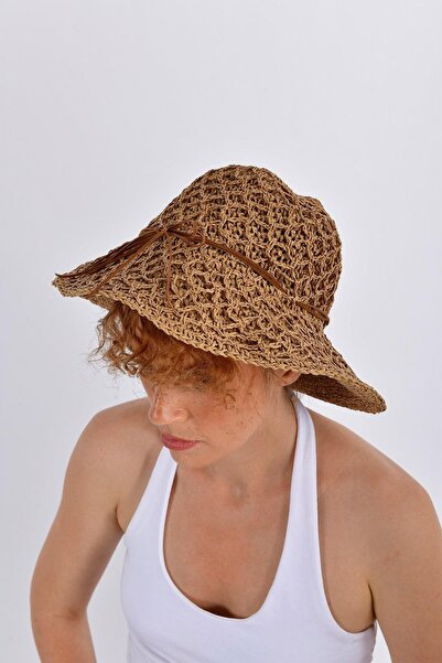 Brandsmiths Wide Brim Beige Raffia Hat