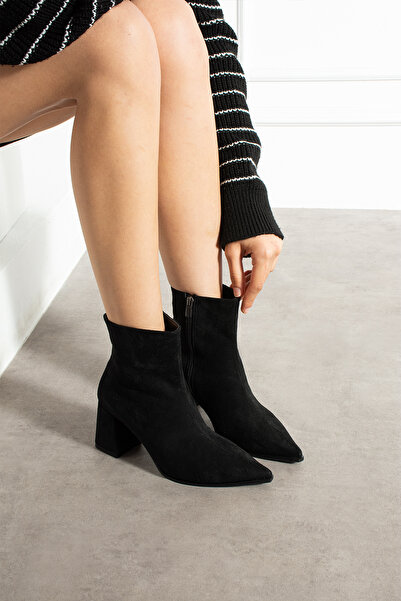 Mio Styllo kamelia Πολυτελείς γυναικείες μπότες με λεπτό σωλήνα και χοντρό τακούνι