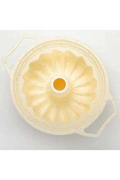 Generic Home Pro Silicone Fluted Pan Cake Mould White 23cm/9"