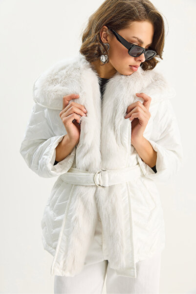 Bianco Lucci Kadın Kürk Detaylı Kuşaklı Astarlı Kapitone Mont 3149 60283718