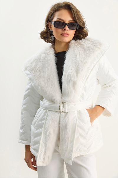 Bianco Lucci Women's Fur Detailed Belted Lined Quilted Coat 3149 60283718