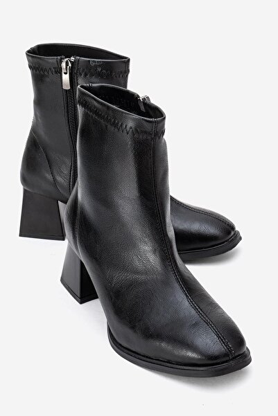 CCWAY AYAKKABI حذاء ساده ذو مقدمة مسطحة قابل للتمدد، جلد أسود