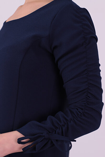 armonika Kadın Lacivert Sıfır Yaka Kolları Büzgülü Kulplu Uzun Kol Elbise ARM-26K001033