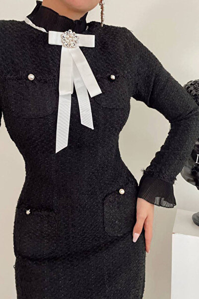 Neşeli Butik kadın broş ve tül detaylı tüvit kumaş midi elbise NBNC7027