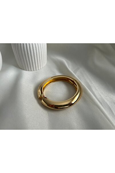 Hüma Butik Takı & Aksesuar Gold Renk Kalın Form Bilezik