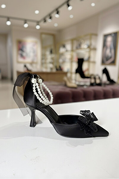 Modavien Women's Pearl Black Bow Shoes (Full Fit)