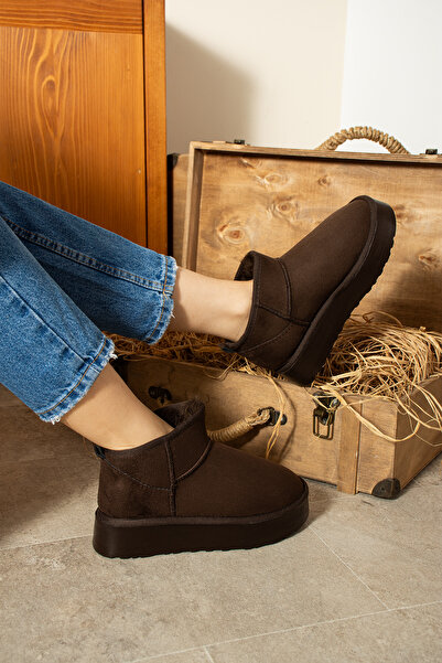 BERFONA AYA KAHVERENGİ SÜET İÇİ KÜRKLÜ 3 CM TABAN MİNİ BOT