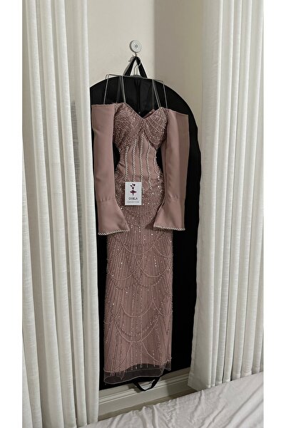 Onila Azza Lahmi embroidered dress