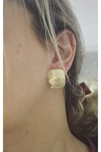 mos&more Gold Plaid Plate Women's Earrings