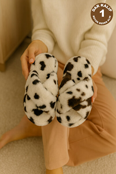 ALB TERLİK AYAKKABI SAN. TİC. LTD. ŞTİ. Women's Plush House Slippers Soft Cross Winter Model - Cross Towel Fabric Slippers