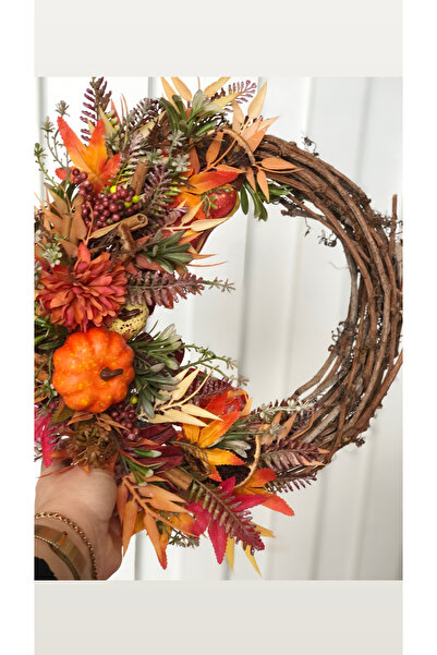 MimozaTasarım Sonbahar konseptli turuncu detaylı kapı süsü