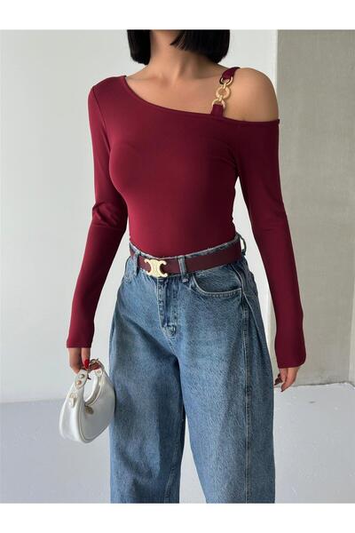 aytenli Κομψή μπλούζα κατάδυσης με μακρύ μανίκι, ασύμμετρο λαιμόκοψη και λεπτομέρεια αξεσουάρ με λουράκι ώμου