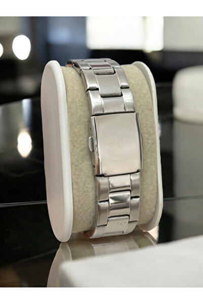 MAC CENTER Trendy Model Stylish Men's Wrist Watch with Date Display