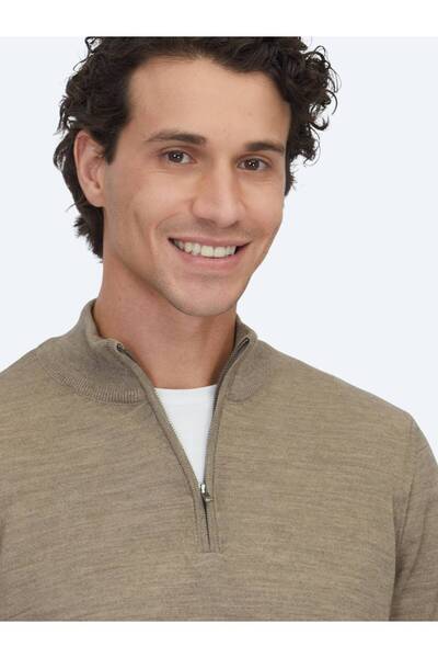 Kip Vizon Bato Yaka Jakarlı Yün Karışımlı Triko Kazak