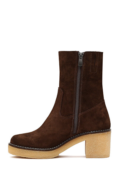 Derimod Kadın Kahverengi Fermuarlı Kalın Topuklu Süet Deri Bot 25WFD151310