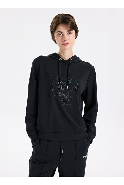 Discovery Expedition D5WL-SWT3614 Siyah Kapüşon Yaka Relaxed Baskılı Kadın Sw...