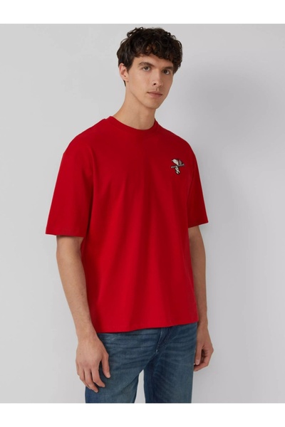 s.Oliver Men's T-shirt with Peanuts® graphic, relaxed fit and scoop neck, Red