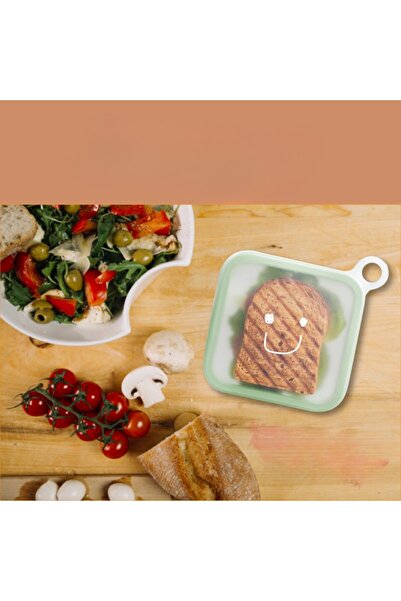 Flippy sandwich container - silicone & polypropylene, portable, easy to clean, anti-leak lid, reusab