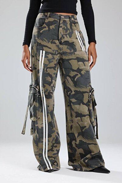 its basic Tw3 kadın kamuflaj şerit detaylı tasarım pantolon