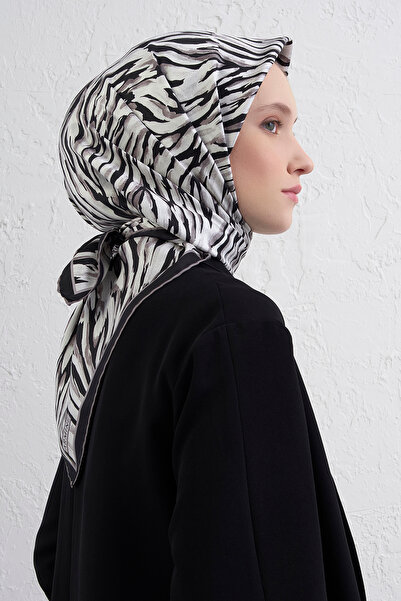 Armine Eșarfă de mătase Sura 9435DS