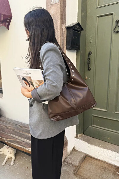 LEONAS Studded Women's Casual Shoulder Bag Poet St0022