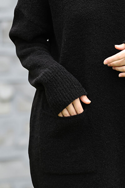 Qlees Fashion Women's Boucle Fabric Pocketed Black Knit Sweater Oversized Daily Comfortable Model