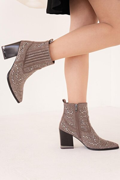 KRISTE BELL ADELA ORİJİNAL İTHAL ÖZEL SERİ TAŞ DETAYLI TOPUKLU KADIN BOT VİZON