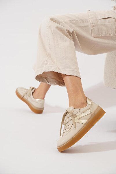 Moda Pie Pisera Yan Embroidered Genuine Leather Women's Sports Shoes Beige Skin