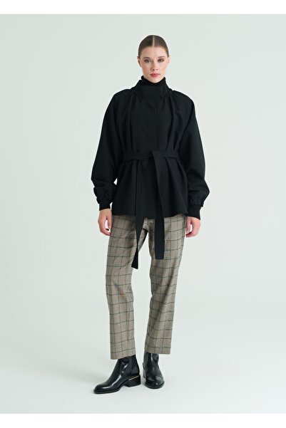 Armağan Căciulă cu curea și guler elastic