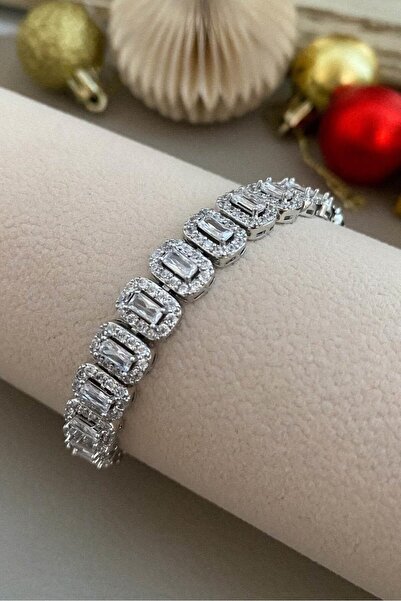 TAKIŞTIR Silver Color Stone Detailed Design Bracelet