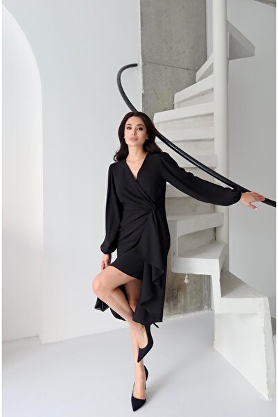 Serica Moda Black Flounce Dress with Tie Detail