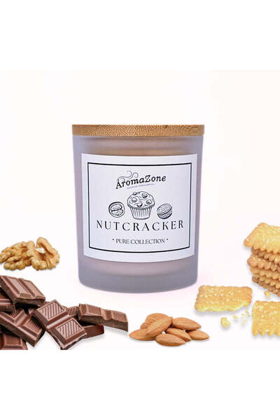 AromaZone Lumânare NUTCRACKER din ceară de soia și cocos, Handmade – 220g, Timp de Ardere 45h