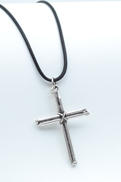 ıdr Çivili Haç Gümüş Kaplama Deri İp Kolye