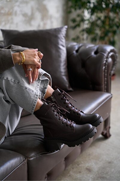 kalyoncu moda Stella Gerçek Deri Kahve Renkli Bağcıklı Kadın Bot