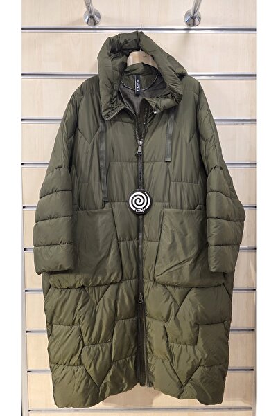 Park Moda Oversized Quilted Coat with Large Pocket Detail