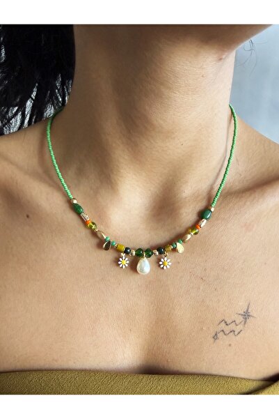 dela otantik قلادة ديزي مصنوعة يدويًا من الخرز الأخضر - مجوهرات بوهيمية أصلية مستوحاة من الطبيعة على شكل زهرة