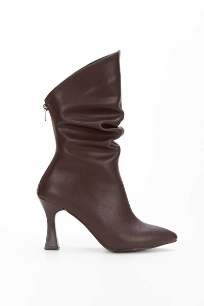 DYG STORE Wrinkled-Looking Pointed-Toe Heeled Women's Boots
