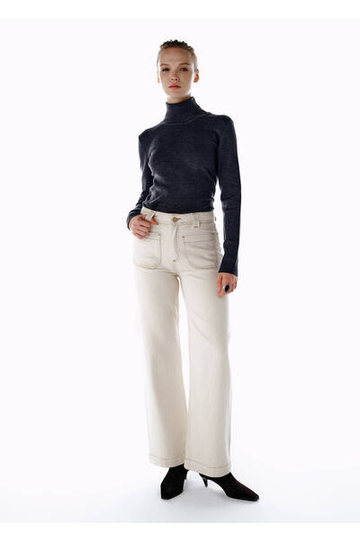Knitss Natural Denim Trousers with Pockets
